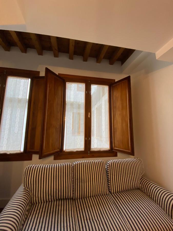 Duplex Toledo Catedral Con Parking Gratis Lejlighed Eksteriør billede