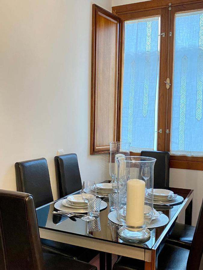 Duplex Toledo Catedral Con Parking Gratis Lejlighed Eksteriør billede