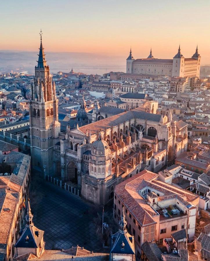Duplex Toledo Catedral Con Parking Gratis Lejlighed Eksteriør billede